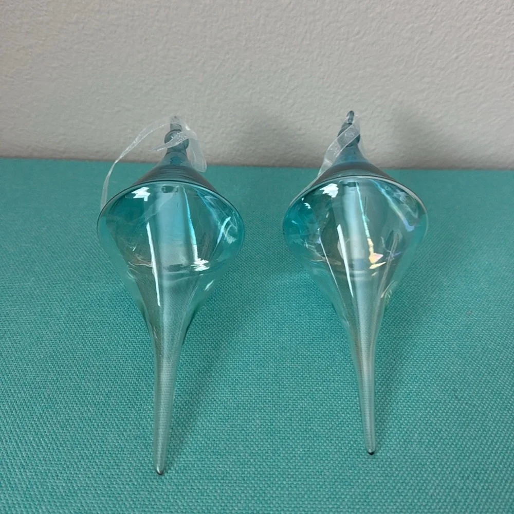 2 Turquoise Top Ornaments